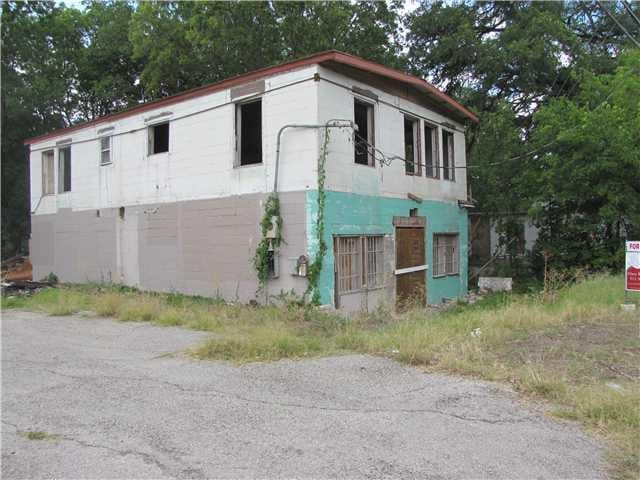 1611 Webberville RD
