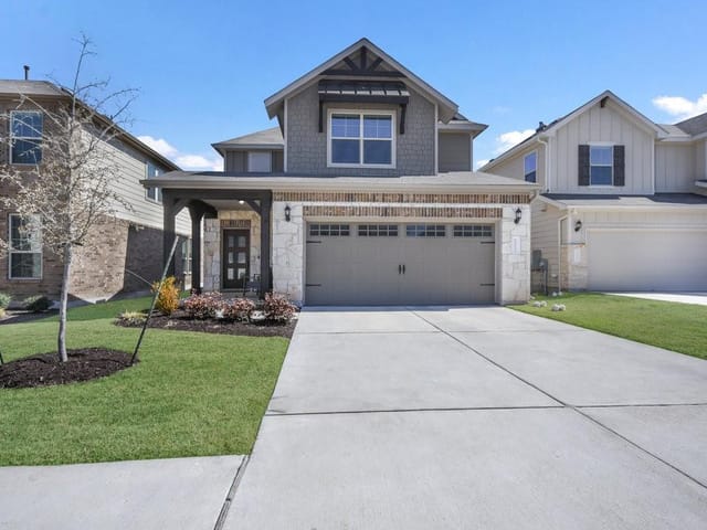 16117 Nightshade St