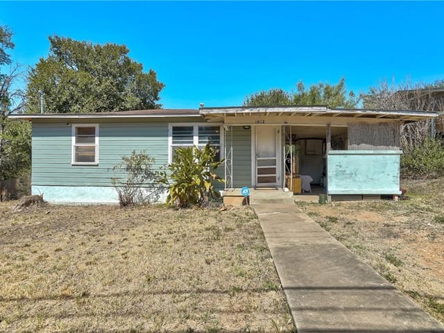 1612 Elmira Rd