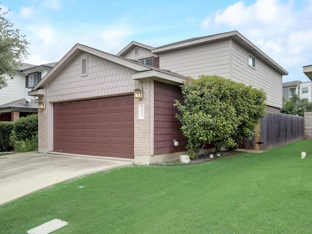 1613 Coriander Dr