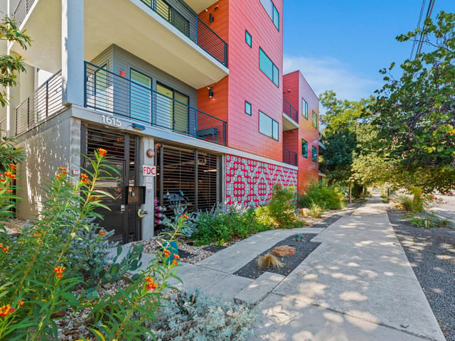 1615 E 7th ST Unit #202