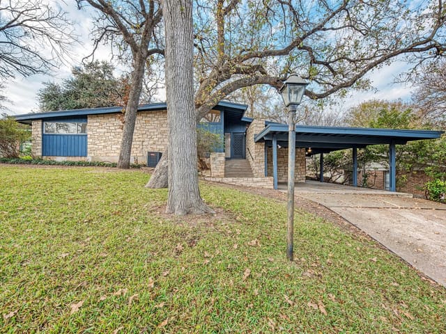 1615 Elmhurst DR