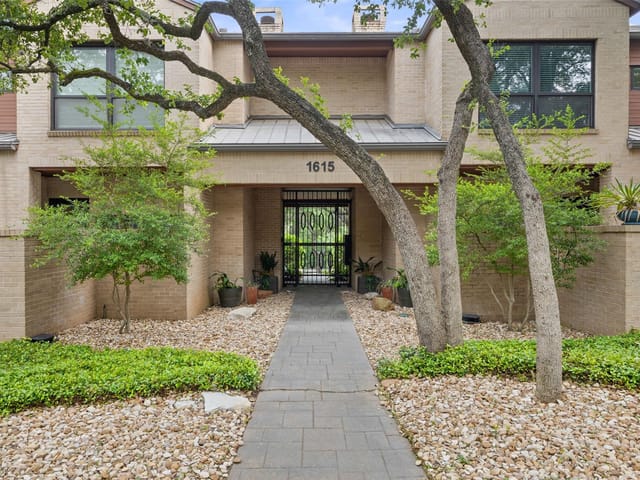 1615 Spyglass DR Unit #4