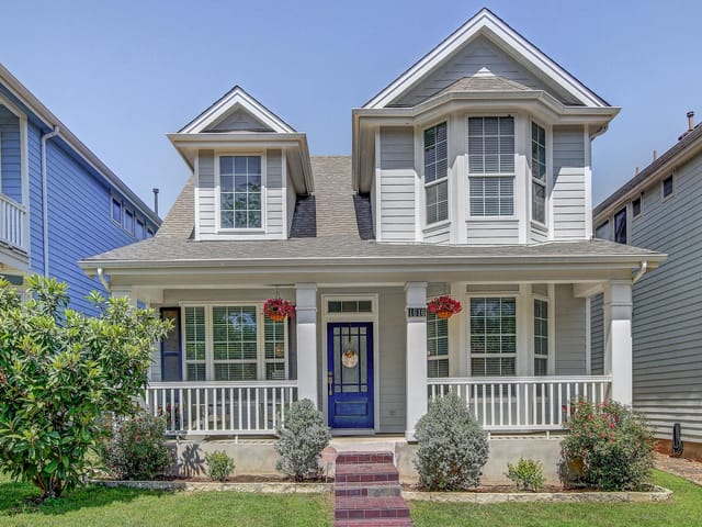 1616 Bridgeway Dr