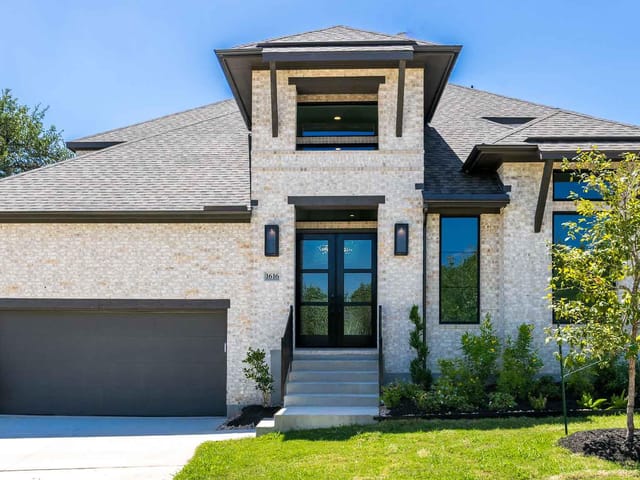1616 Jay Wolf DR