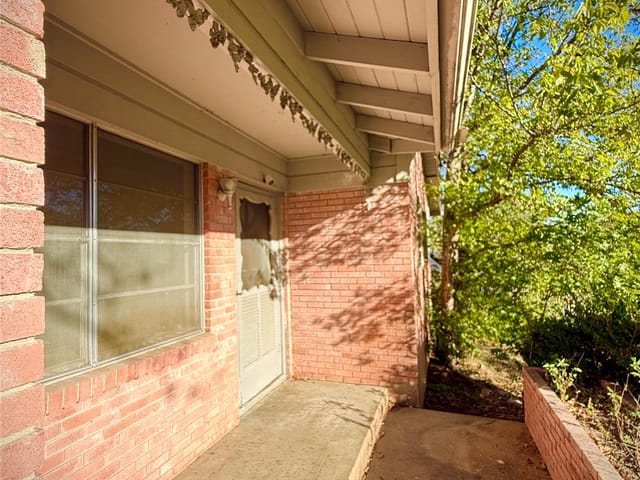 1616 Sunnyvale ST