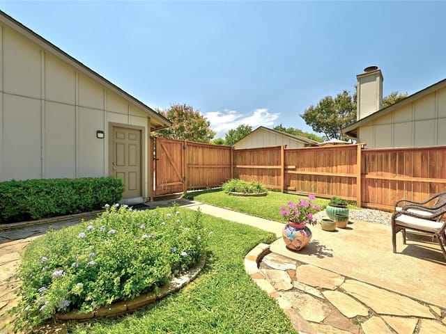 1619B W Braker Ln Unit #B