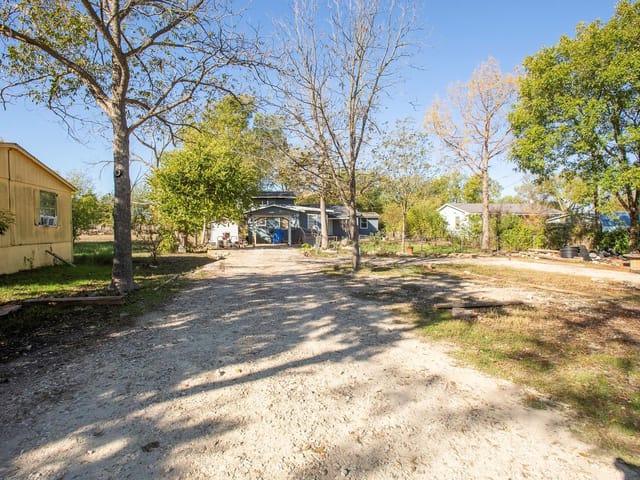 162 Mendoza Ln