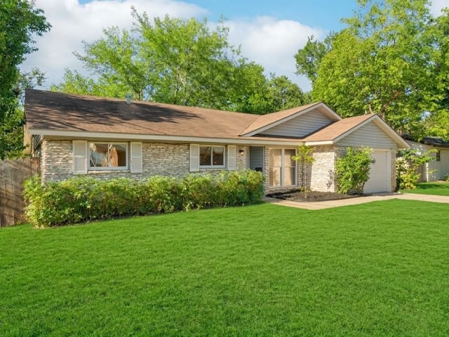 View 1621 Wheless LN 1621 Wheless LN, photo 1 of 6, Austin, TX