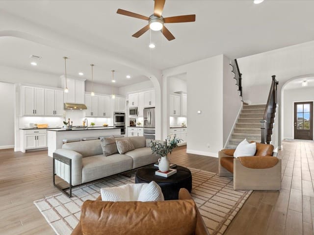 16218 Paddlefish Way
