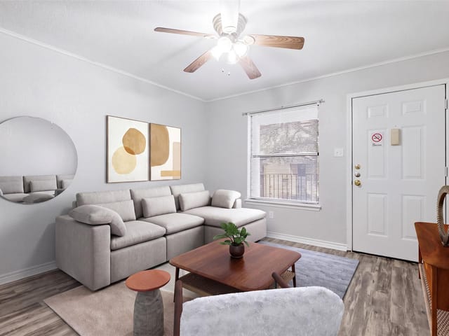1624 Aquarena Springs DR Unit #B114
