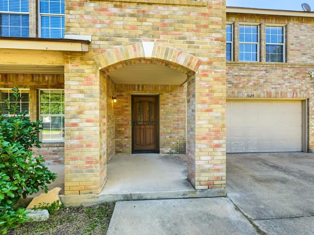 1629 Balsam WAY