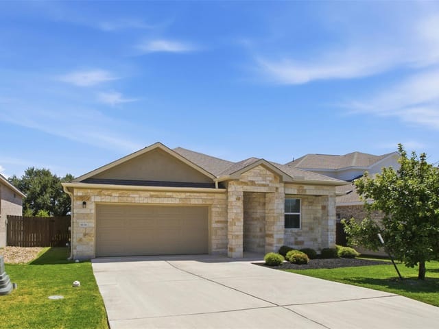 1636 Flying Horseshoe BND