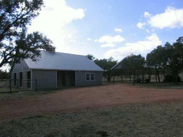 1640 Sandy Oaks Ranch RD