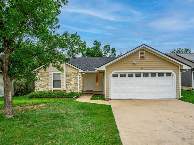 16405 Edgemere Dr