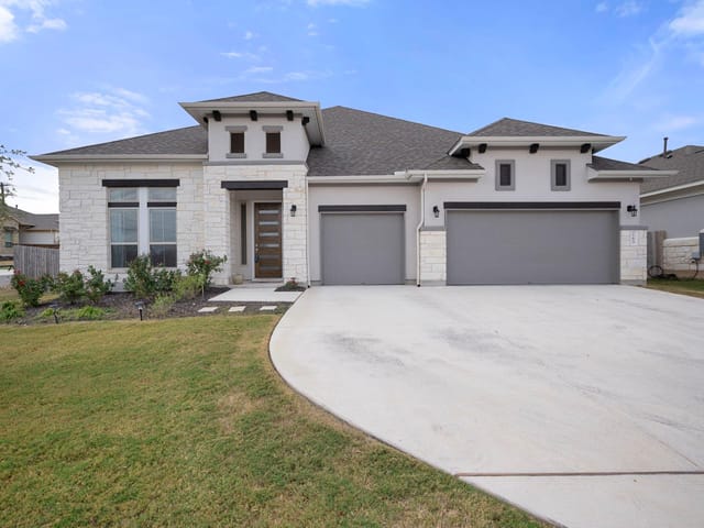165 Eclipse DR