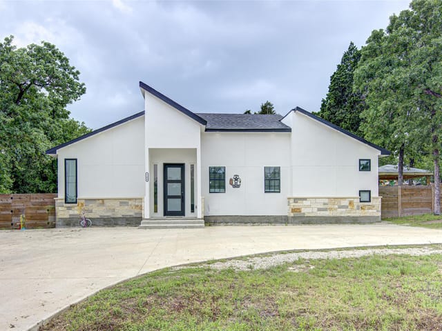 165 La Selva Dr