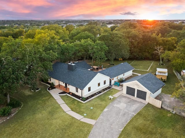 16506 Westview TRL