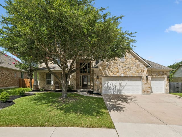 View 16517 Along Creek CV in Avery Ranch East Ph 02 Sec 05 16517 Along Creek CV - front exterior - Luxury home in Avery Ranch East Ph 02 Sec 05, Austin, TX
