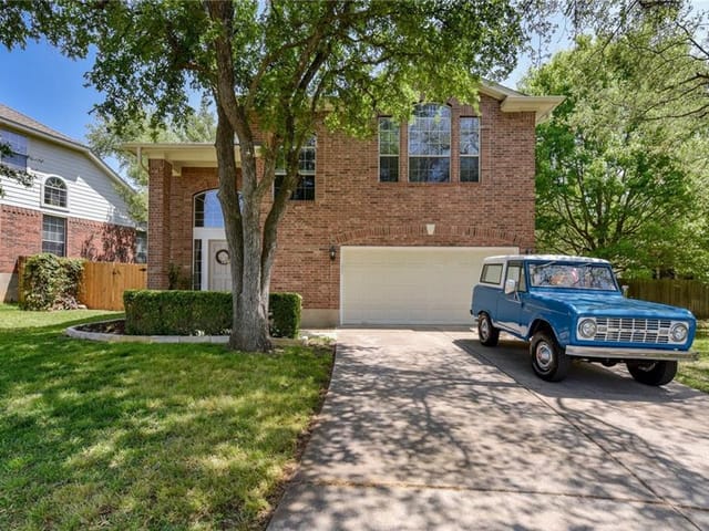 16517 Ennis Trl