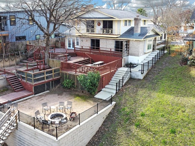 1683 Kuehler Ave