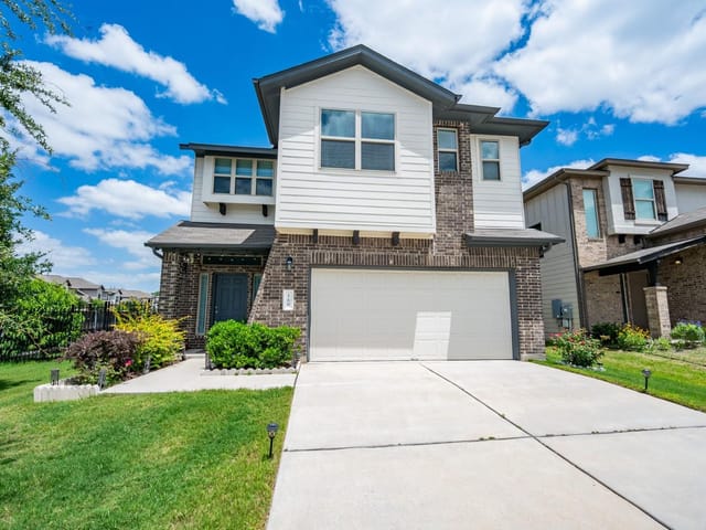 169 Mayney LN