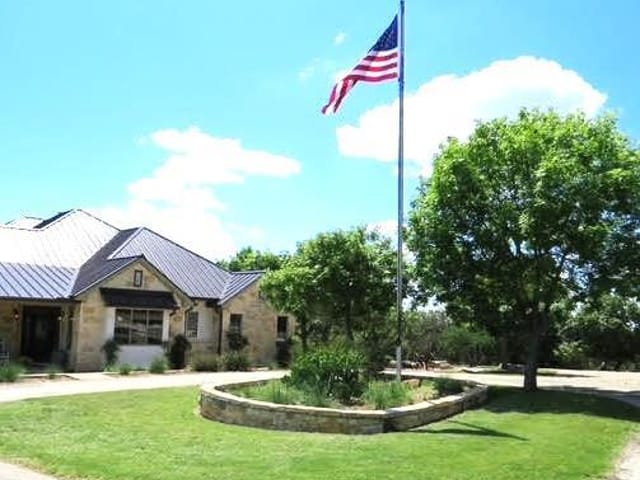 169 Royal Oaks Hill