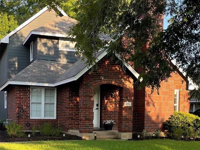 16915 Ardisia DR