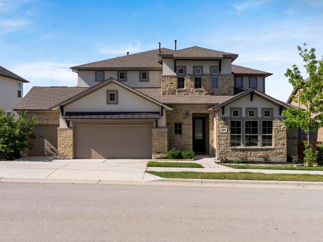 16916 Sanglier DR