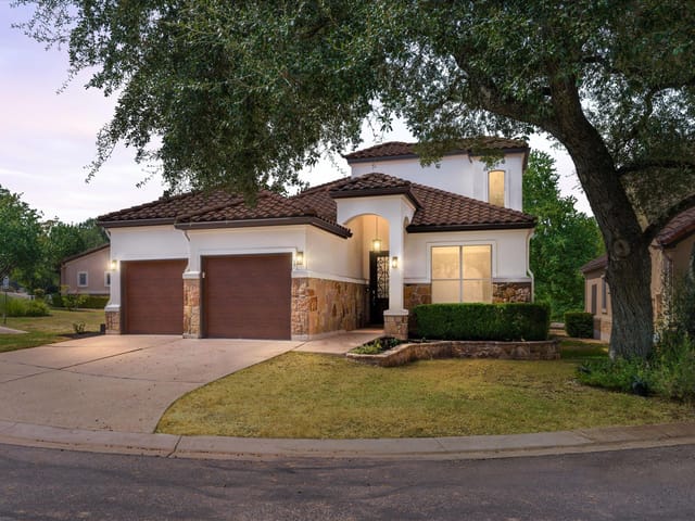 View 17 Chandon LN 17 Chandon LN, photo 1 of 6, Austin, TX