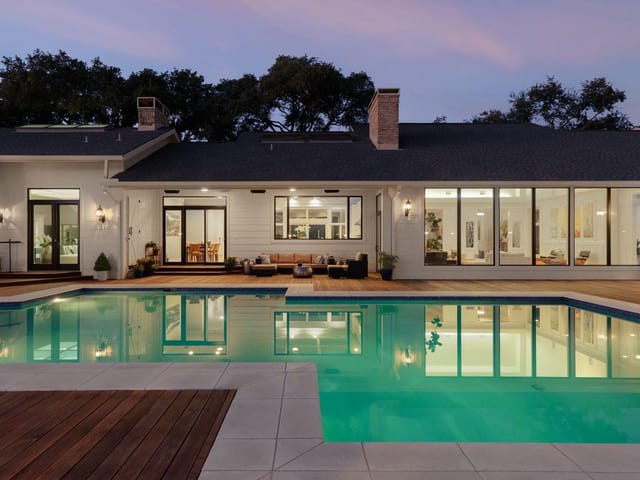17 Cousteau Ln