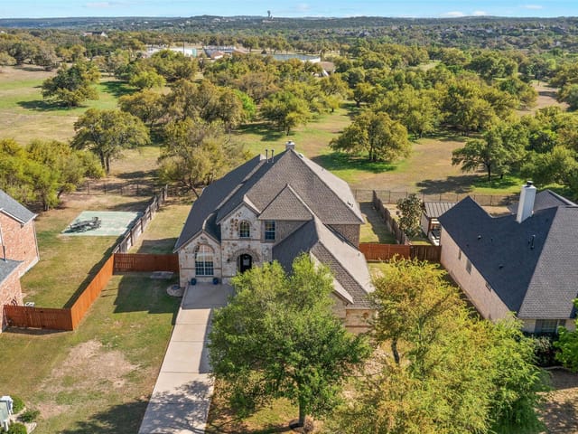 170 Brighton LN