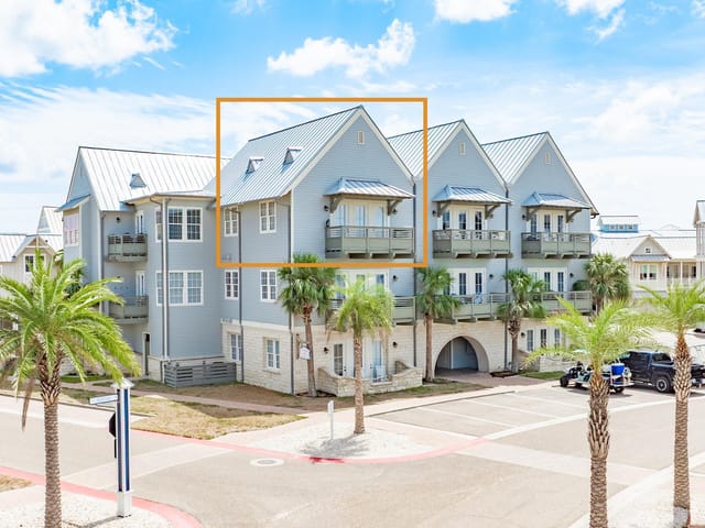 170 Social Cir Unit #11