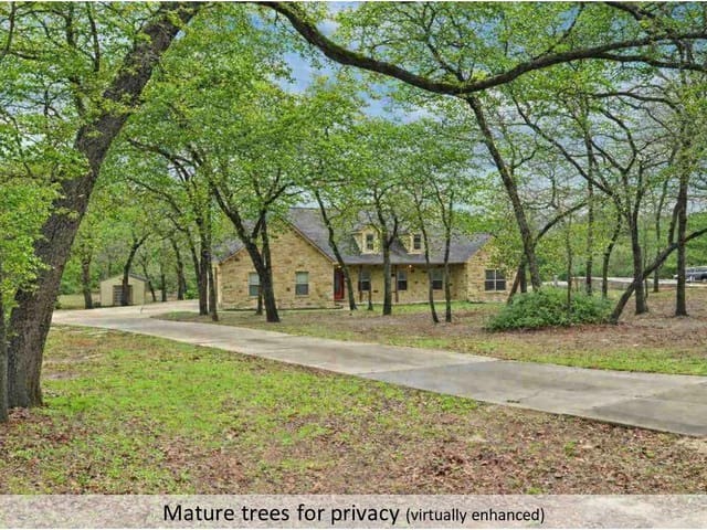 170 Woodland Ct