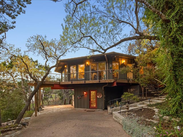 1700 Wild Basin Ledge