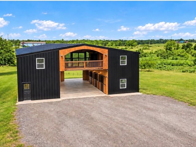 1701 County Road 466