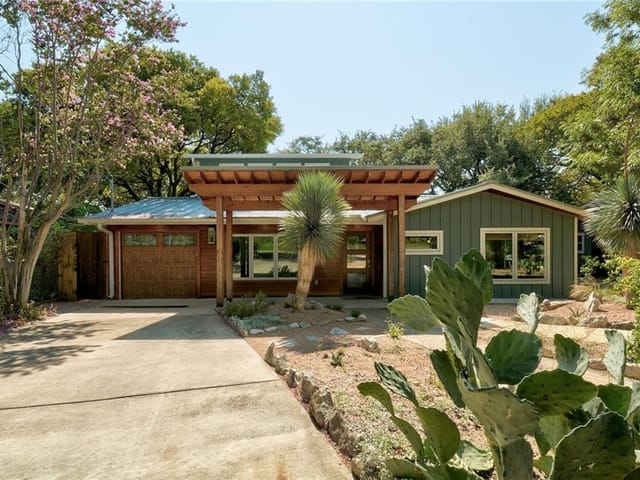 1701 Norris Dr