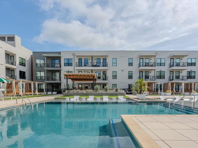 1701 Simond Ave Unit #201