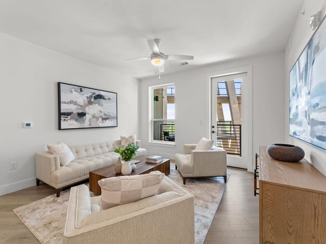 1701 Simond Ave Unit #546