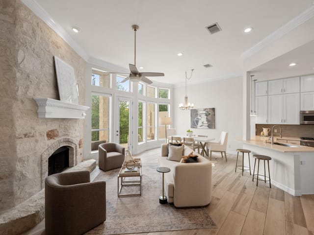 1701 Spyglass DR Unit #10