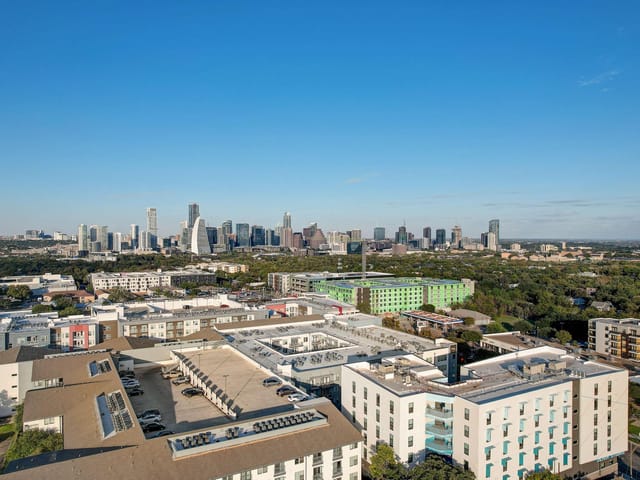 1702 S Lamar BLVD Unit #11