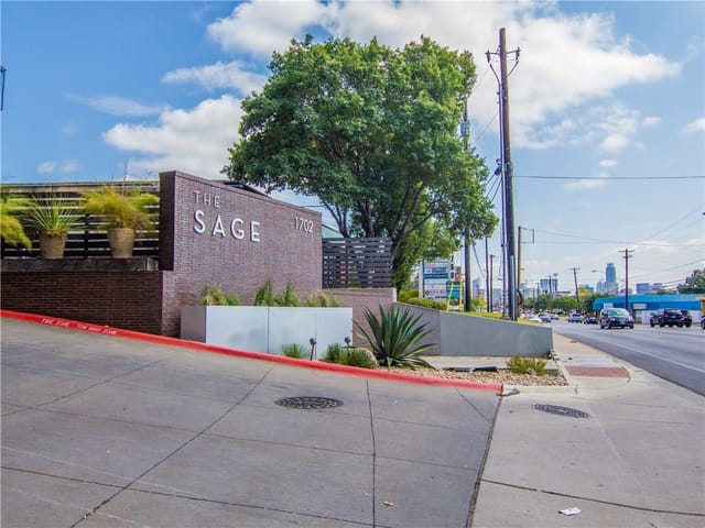 1702 S Lamar Blvd Unit #25