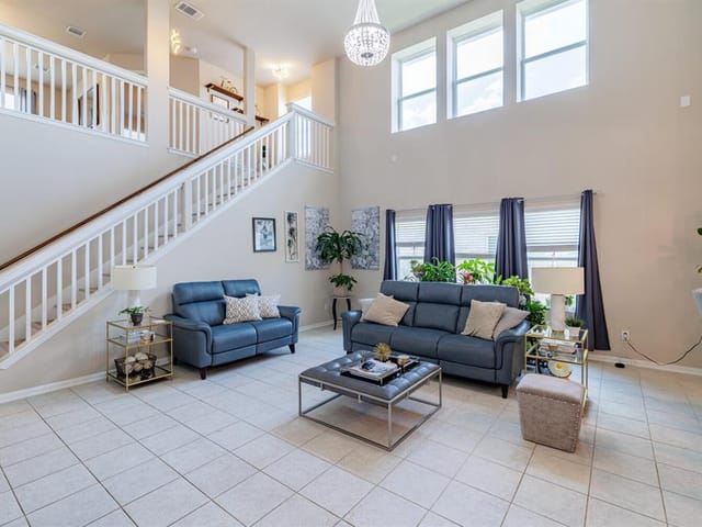 17020 Lathrop Ave