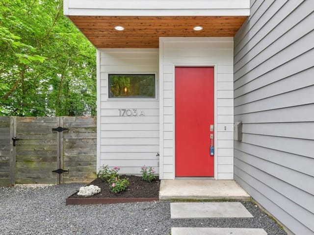 1703 Alguno Rd Unit #A
