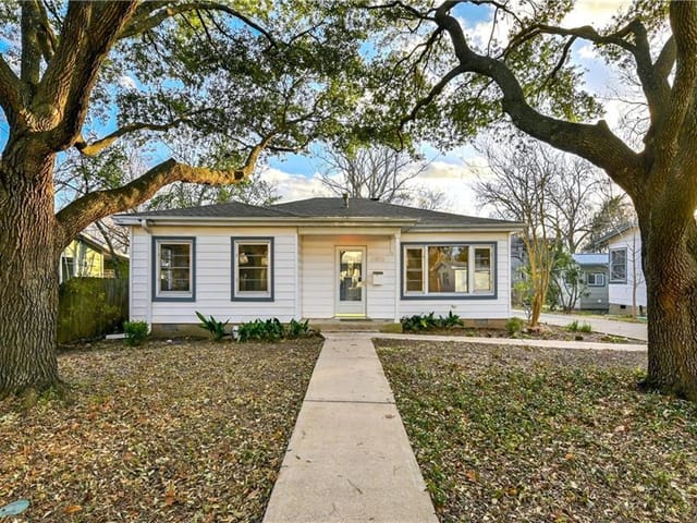 1703 CULLEN Ave