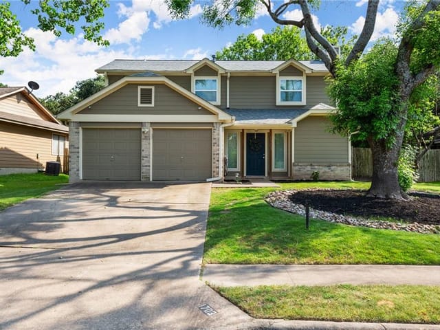 1703 Golden Pheasant Dr