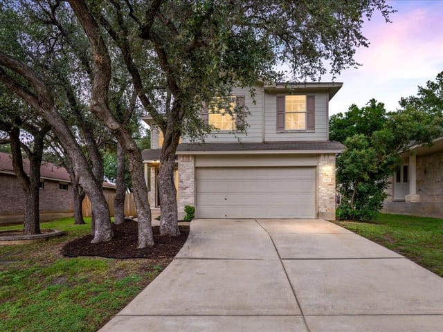 1704 Mcdowell BND
