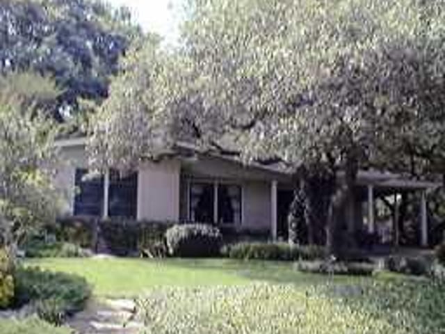 1704 NORRIS DR