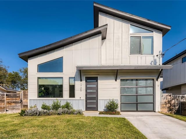 1705 Cedar Ave Unit #1