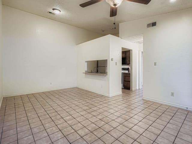1705 Crossing Pl Unit #122